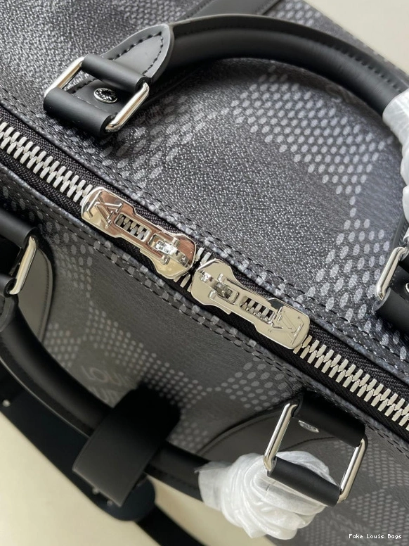 Fake Louis Bags BANDOULIÈRE 50 VUITTON KEEPALL LOUIS 0822